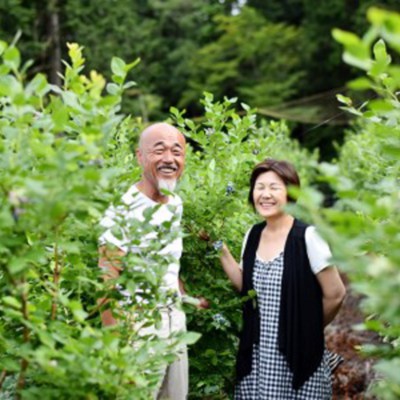 生産者の今西夫妻